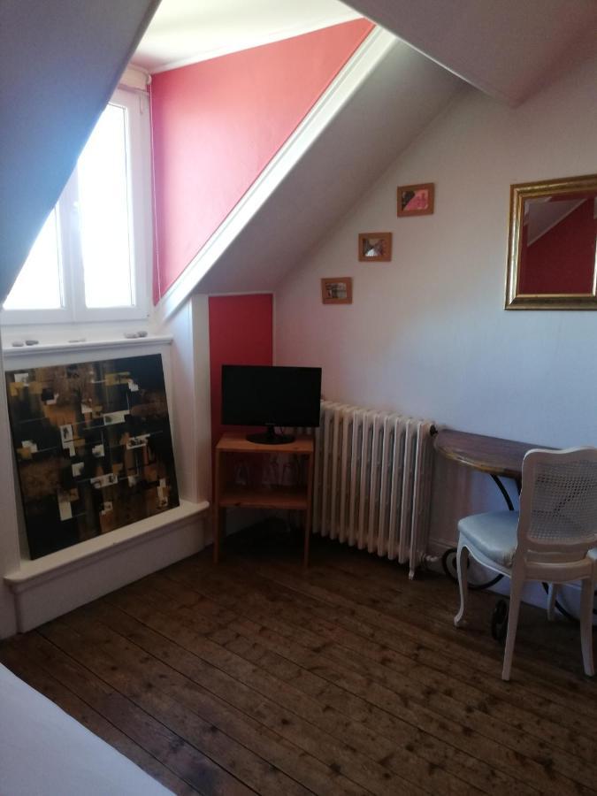 شيربوغ أون كوتننتين La Chambre D'Hote De Chris المظهر الخارجي الصورة